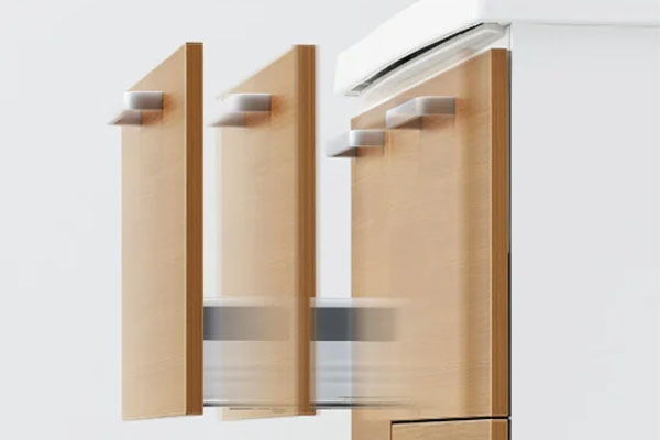 サクア サイレントレール仕様