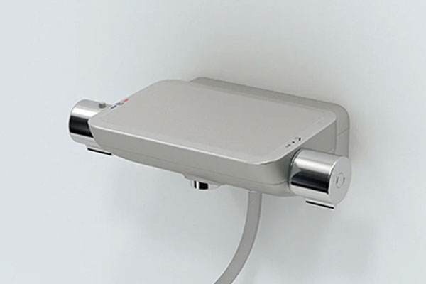 サザナ スッキリ棚水栓