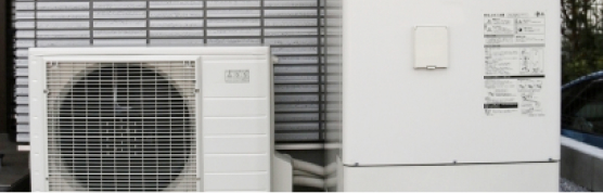 エコキュート(電気式給湯器)