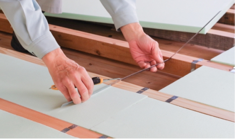 床(フローリング・クッションフロア)の補修・張替え