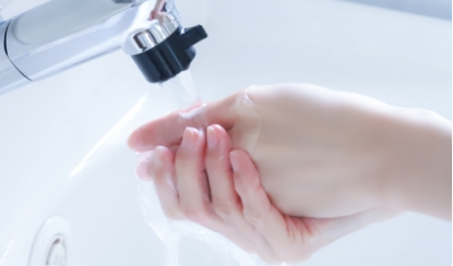 タッチレス水栓